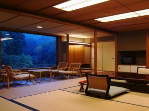 庭の棟　和室10畳〜12.5畳