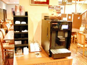 一杯ずつ挽きたて♪淹れたての香りの本格珈琲♪お部屋に持ち帰りもOK♪2