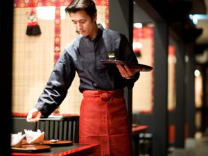 加賀料理「べにはな」