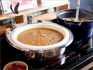 和洋の朝食バイキング　