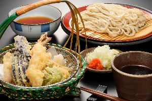 季節の天ぷらせいろ