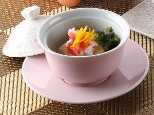 【2018冬・雪花】タラバ蟹のレモン酢掛け