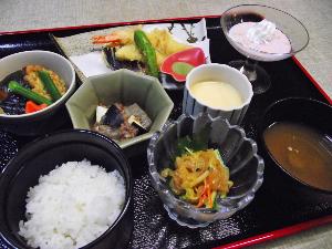 和食の御膳料理です