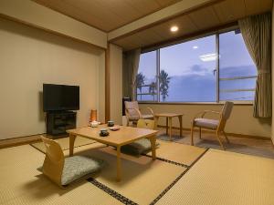 錦江湾と桜島を望む和室6畳