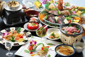 皿鉢料理と土佐風会席【3～5月の内容となります】
