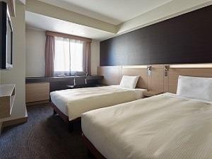 【モデレートツイン】お部屋の広さは20平米、広めのツインルームでゆったりおくつろぎいただけます。