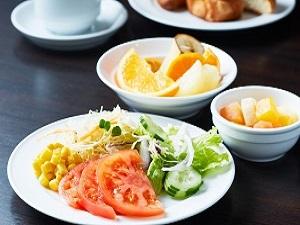 新鮮食材で体にやさしい朝をお迎えください。