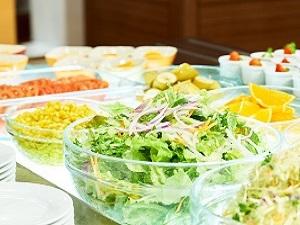 岡山県産にこだわった、産地から毎日届く鮮度が違う新鮮野菜を是非お楽しみください。