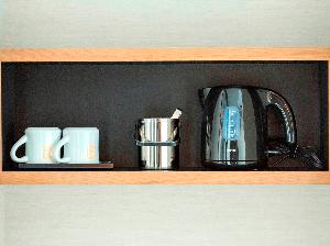 ◆カップ・アイスペール・電子ケトル◆ 全室完備
