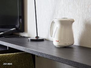 電気ケトル　スタンド