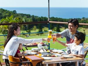 レストランのテラスにてＢＢＱをご用意しております。外の空気を吸いながらＢＢＱをお楽しみください。※写真はイメージです。