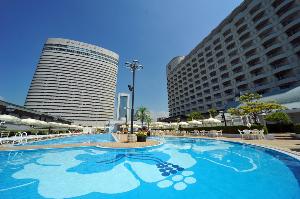夏季限定　屋外プール