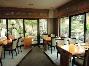 加賀料理まほろば（店内）