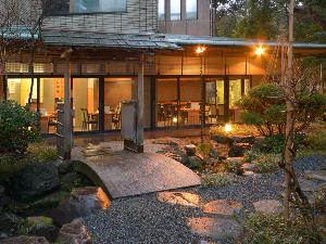 加賀料理まほろば（外観）