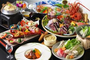 【旬彩物語／海幸コース】伊勢海老フカヒレ餡掛けに金目鯛・鯨・蛤のあったか柚子塩鍋、牛ロースステーキ付