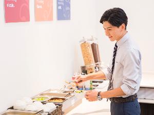 ×【無料朝食サービス】お好きなメニューをお好きなだけお召し上がりください