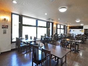 【レストラン】朝食・夕食会場のレストラン「函岳」（はこだけ）
