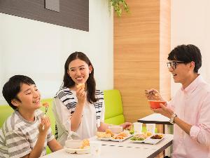 【朝食サービス】添い寝のお子様も無料でご利用いただけます