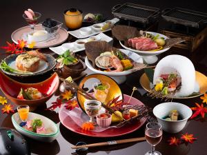 【2018秋・雪花】台の物は富良野牛、または道産鮑と牡丹海老の鉄板焼き　三種の薬味で