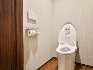 【ロイヤルツイン】ロイヤルツインのお部屋のトイレは個別となっております。