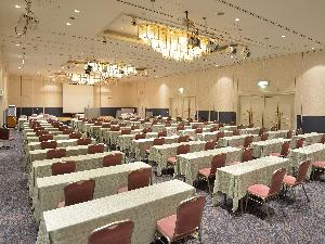 宴会場　スクール形式