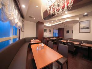 レストラン/朝食会場　OPEN　AM6:30〜AM9：30