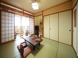 【お部屋】【源泉露天風呂付和室/海向き】10畳/4名迄◆