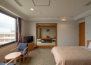 和洋室タイプのお部屋です。