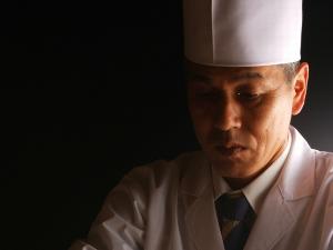 西村屋総料理長　高橋悦信