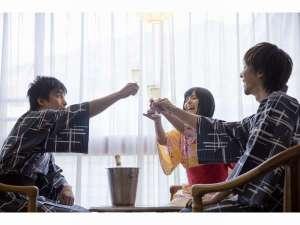 お部屋で乾杯♪