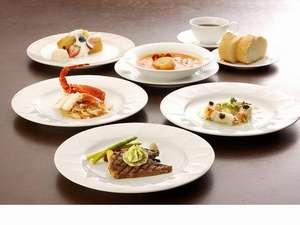 シェフ自慢季節のお料理ディナー（イメージ）