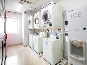 【コインランドリー】長期滞在の強い味方（有料）