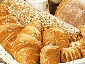 【雲レストラン】20種類以上のパンが時間無制限で食べ放題！