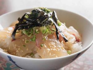 *【ご朝食一例】こだわりの鯛茶漬け・ホッする味をお楽しみください。