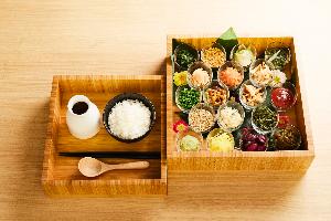 【お茶漬けバイキング】21：00〜23：00のお時間で宿泊者は無料でご利用いただけます。