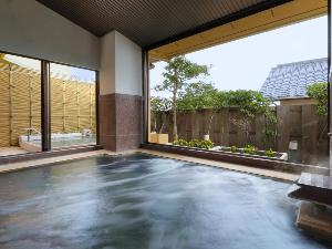 源泉100％の天然温泉　加水なし加温のみ