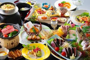 皿鉢料理と土佐風会席【9～11月の内容となります】