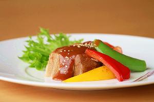強肴　豚肉柔らか煮