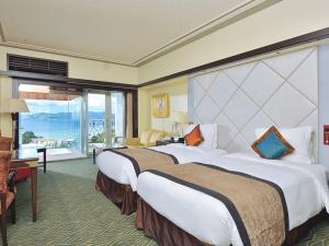 最上階【ロイヤルエグゼススイート】客室一例