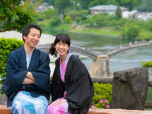 日本三大名橋・錦帯橋を背に。ロケーション抜群の当館で『絶景ポイント』を探すのも楽しみのひとつ