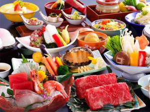 【個室食‐基本会席】和の繊細な技と、旬の食材が持つ輝きが織り成す「四季の物語」をお召し上がりください
