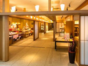 【木の花小路】ご当地・オリジナルのお土産を多数ご用意！ぜひお立ち寄りください。