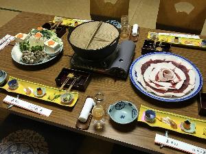 期間限定「ぼたん鍋大鍋プラン」たっぷりの冬野菜と煮込む猪肉が美味しい！