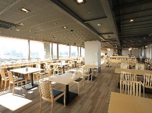 ＜六花‐Rokka‐＞朝の陽光に包まれた朝食レストラン