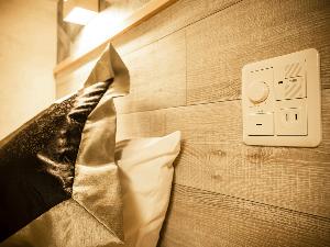 ◇フレックス◇ 枕元にはコンセント照明スイッチ完備