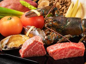 「食の宝庫長崎」が誇る伊勢海老・鮑などの海鮮に、手間暇かけた丁寧な仕事を施しご提供しております