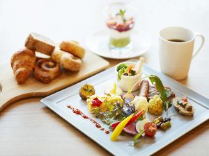 女性に大人気！野菜中心のごちそう朝ごはんをお楽しみください♪