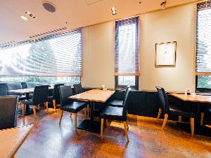【レストラン】朝食会場　AM6:30〜9：30(最終入店9：15)　ランチも営業しております。