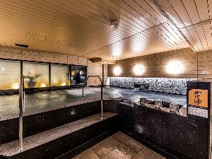 男性大浴場（内湯）