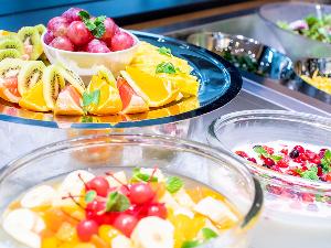 朝食ビュッフェ（フルーツ）
